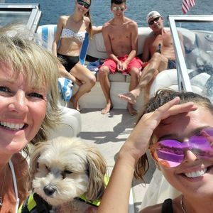 Meet your Posher, Kim